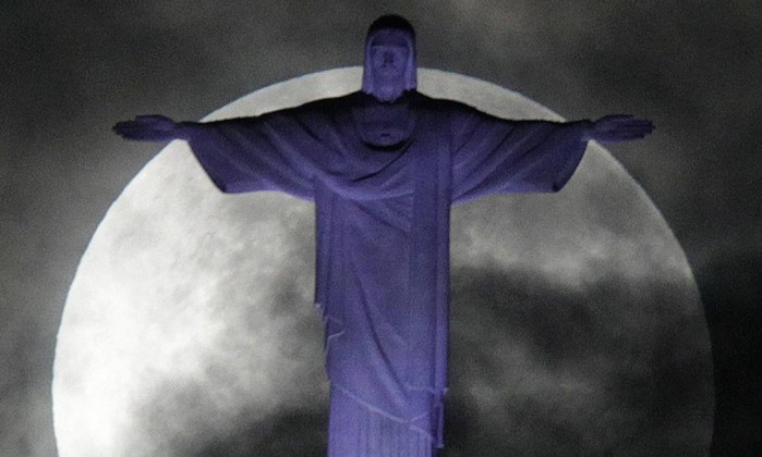 superlua cristo